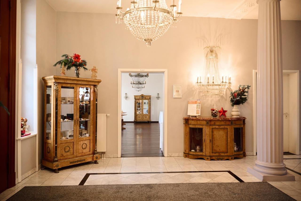 Hotel Prinzenpalais Bad Doberan Bagian luar foto